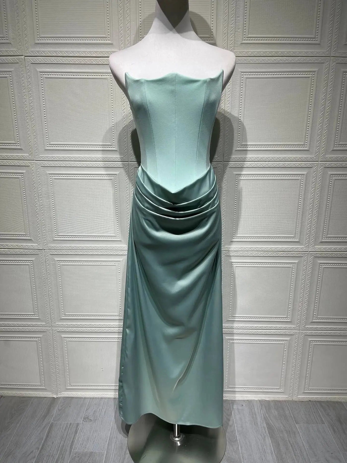 KIAMA | BIAS - CUT SATIN EVENING DRESS - Isla Rose Sydney